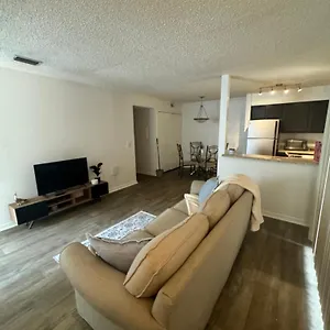  Apartment Cozy One Bedroom